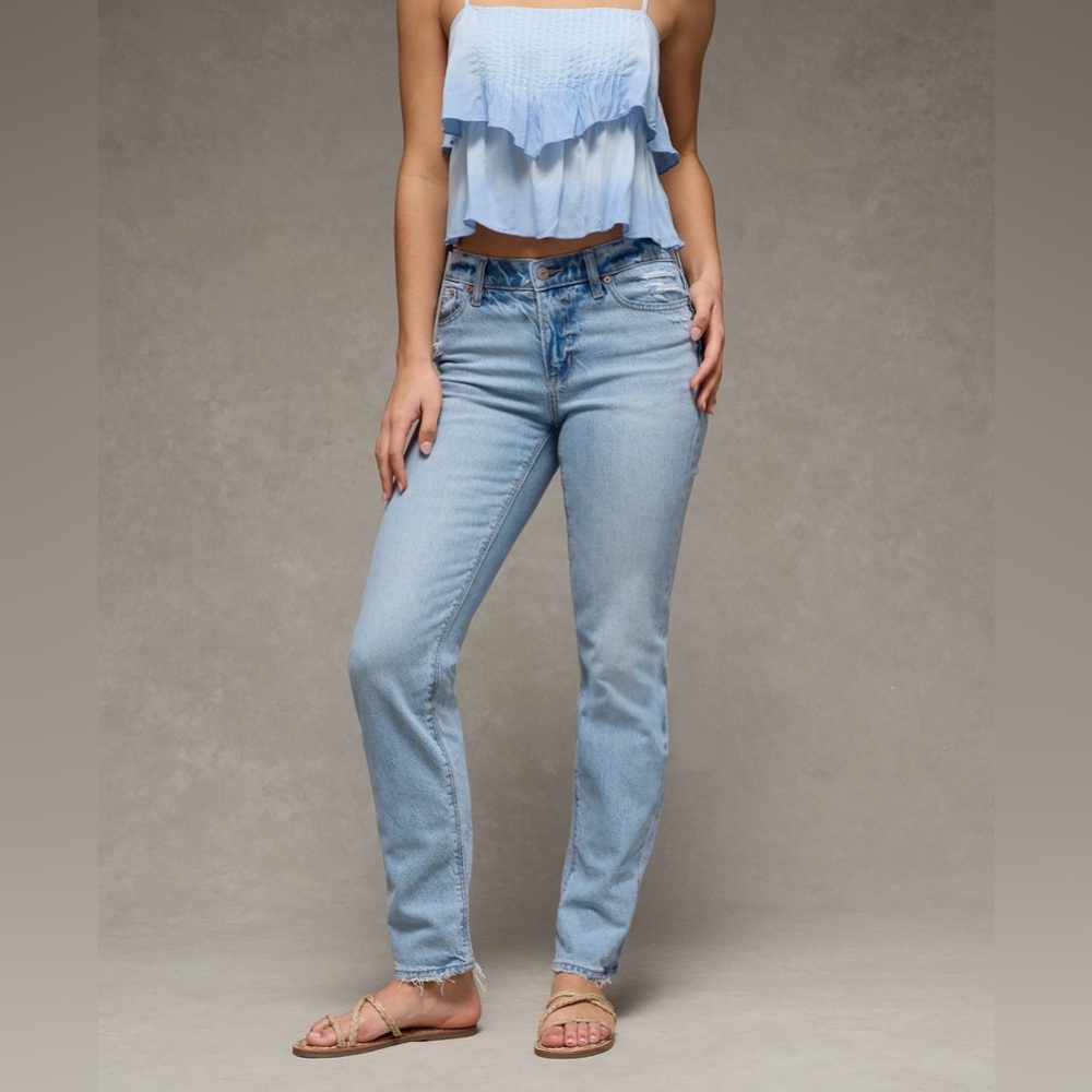 American Eagle Super High Rise Straight Jeans